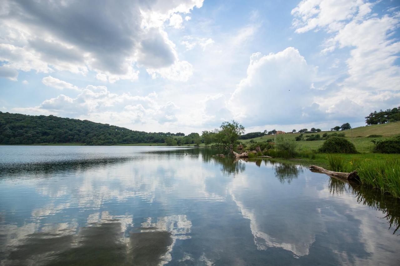 Agriturismo Lago Di Mezzano Valentano Dış mekan fotoğraf